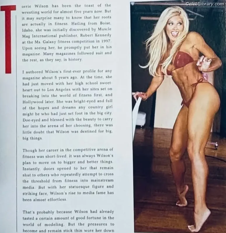 Torrie Wilson photo 20 of 2510