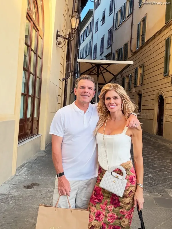 Torrie Wilson photo 24 of 2510
