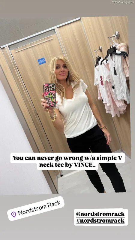 Torrie Wilson photo 13 of 2510