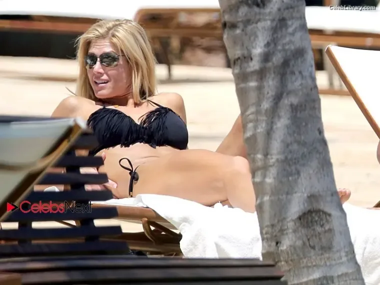Torrie Wilson photo 5 of 2510
