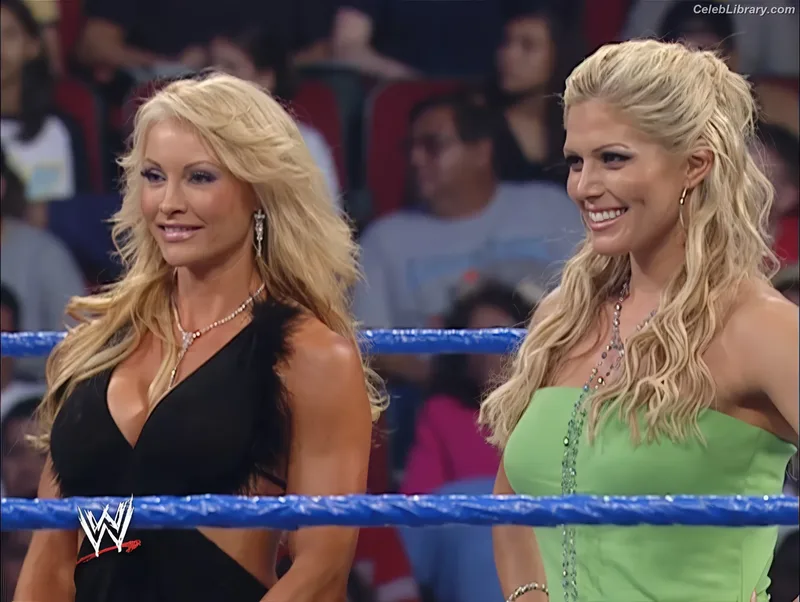 Torrie Wilson photo 4 of 2510