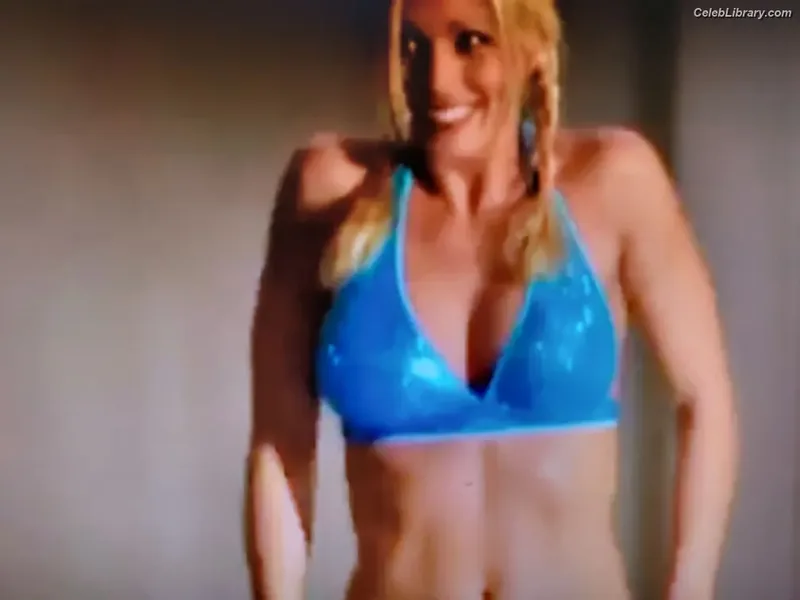 Torrie Wilson photo 13 of 2510