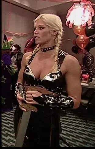 Torrie Wilson photo 6 of 2510