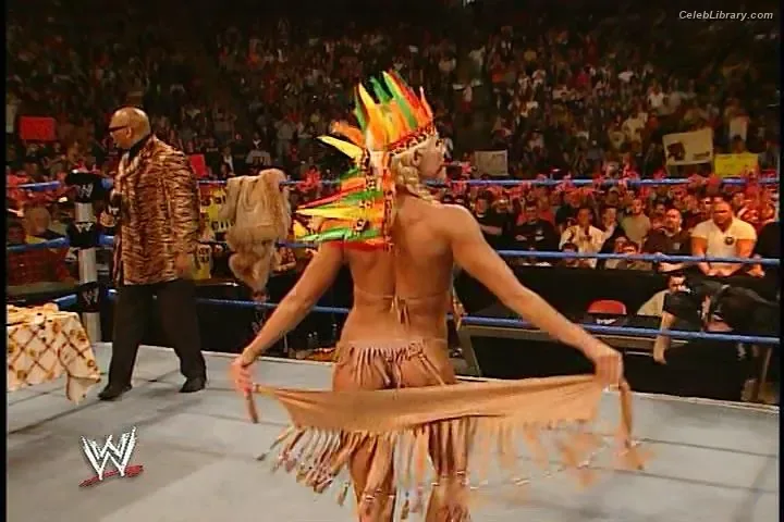 Torrie Wilson photo 19 of 2510