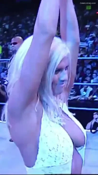 Torrie Wilson photo 14 of 2510