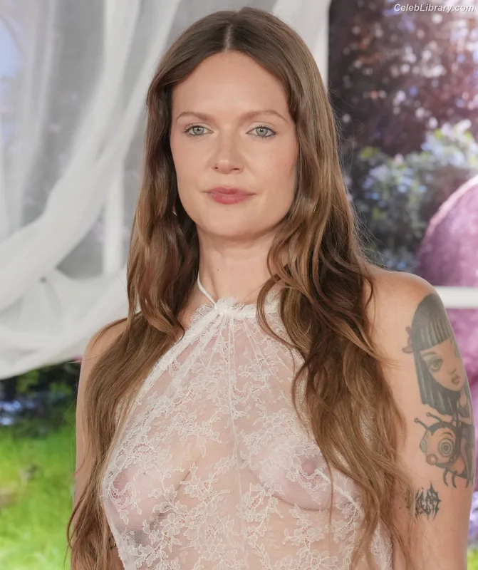 Tove Lo photo 21 of 302