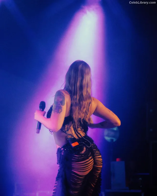 Tove Lo photo 21 of 302