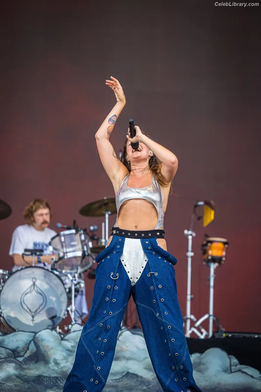 Tove Lo photo 22 of 302