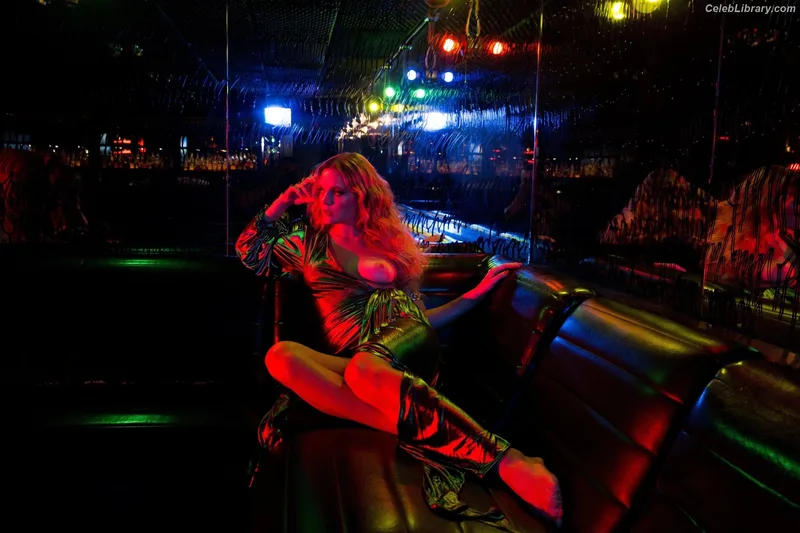 Tove Lo photo 13 of 302