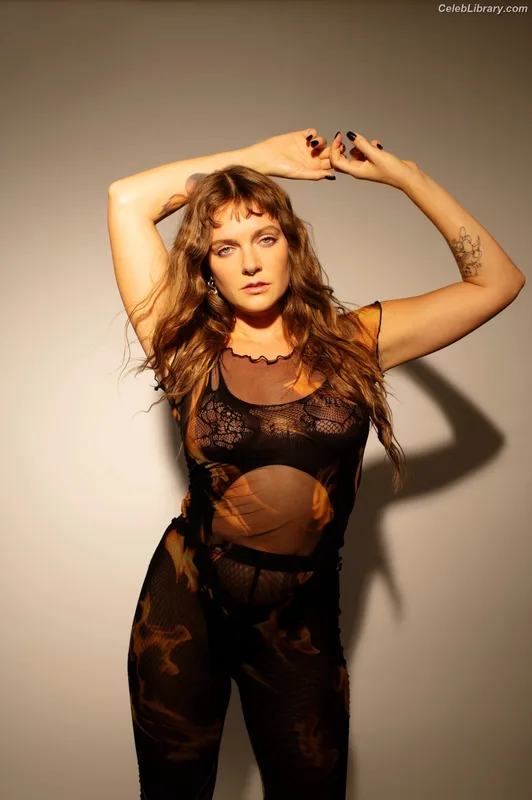Tove Lo photo 20 of 302