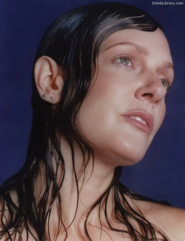 Tove Lo photo 7 of 302