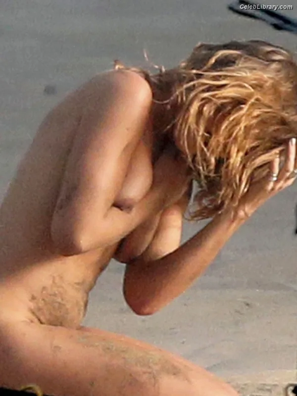 Tove Lo photo 13 of 302