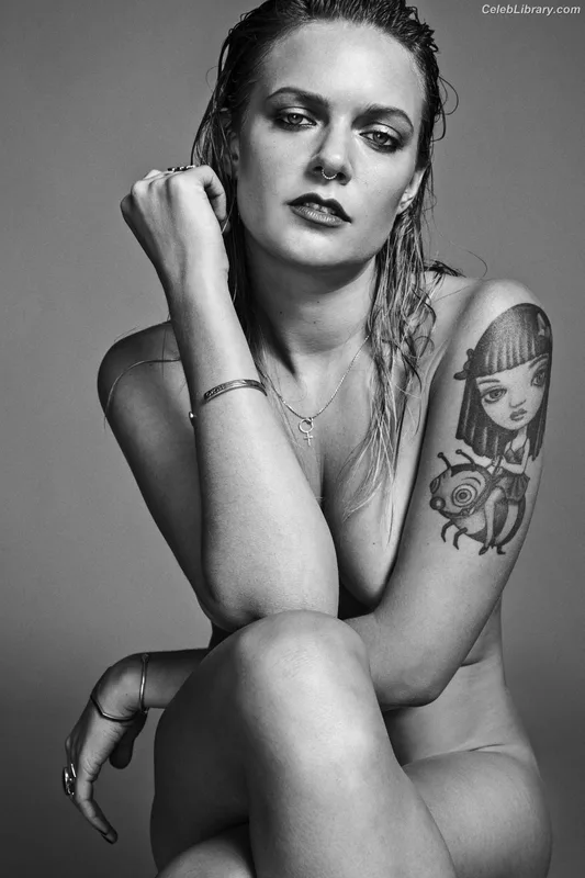Tove Lo photo 13 of 302