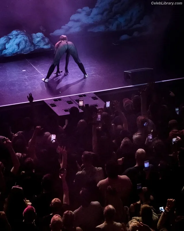 Tove Lo photo 24 of 302