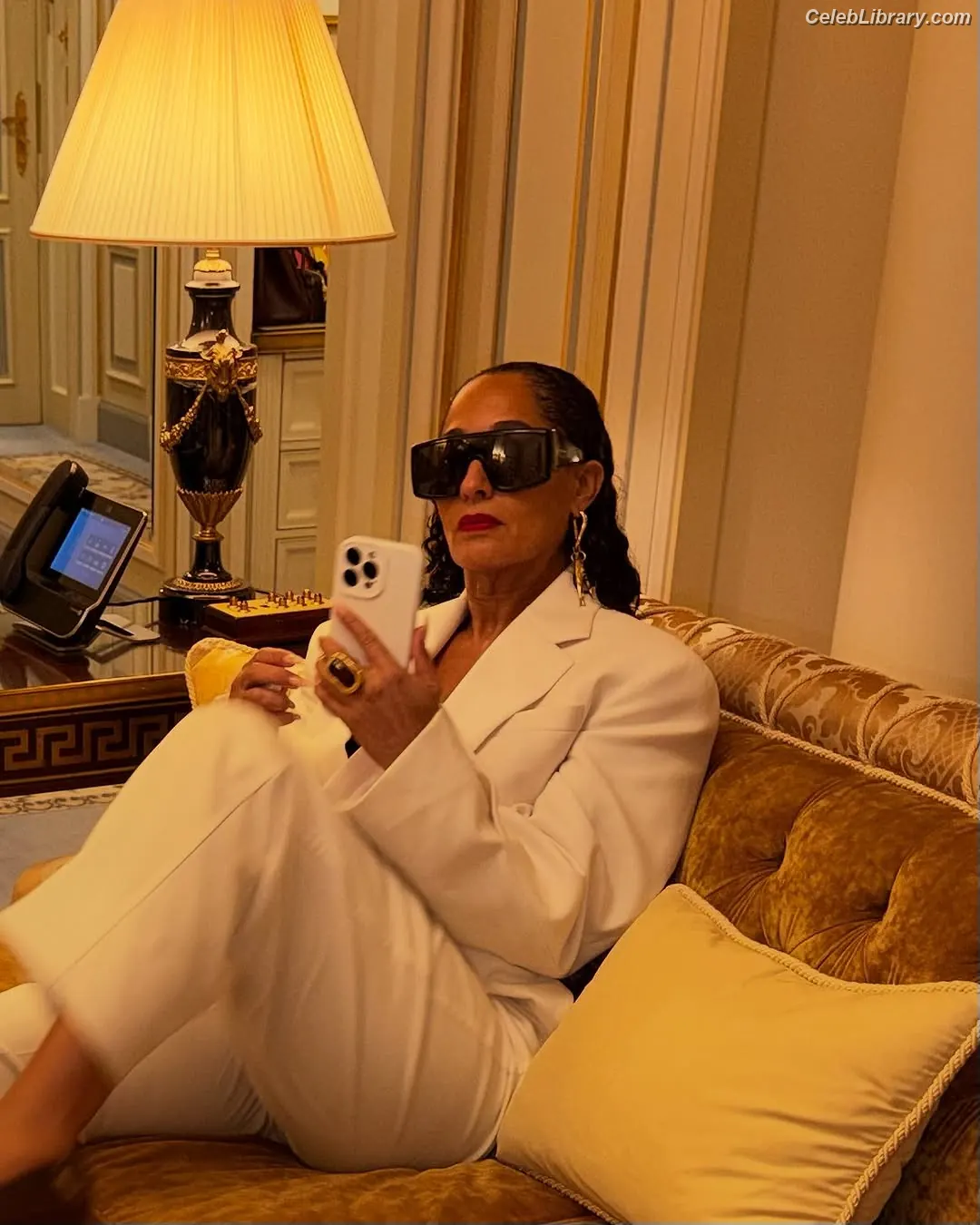 Tracee Ellis Ross photo 1 of 631