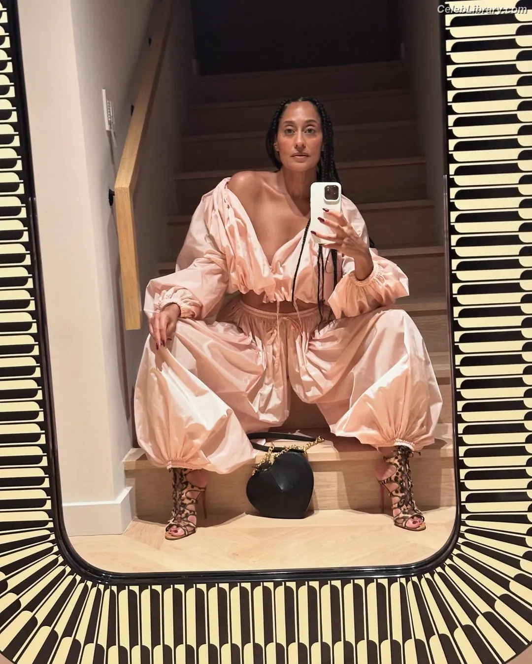 Tracee Ellis Ross photo 11 of 631