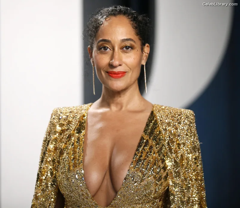 Tracee Ellis Ross photo 1 of 629