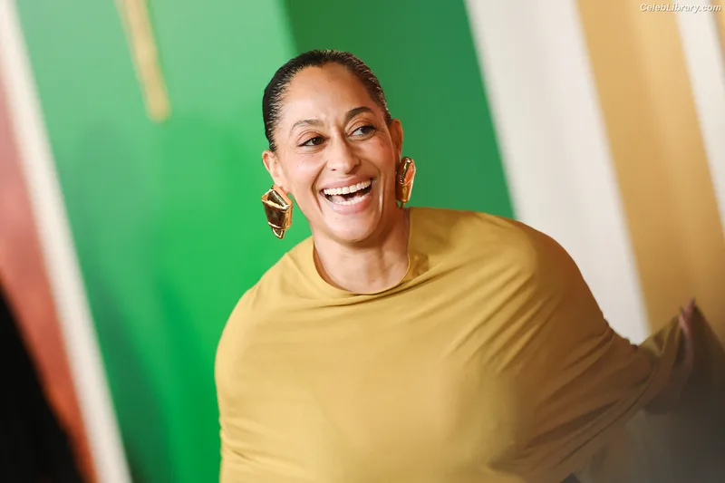 Tracee Ellis Ross photo 8 of 629