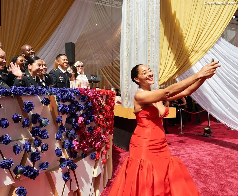 Tracee Ellis Ross photo 18 of 629