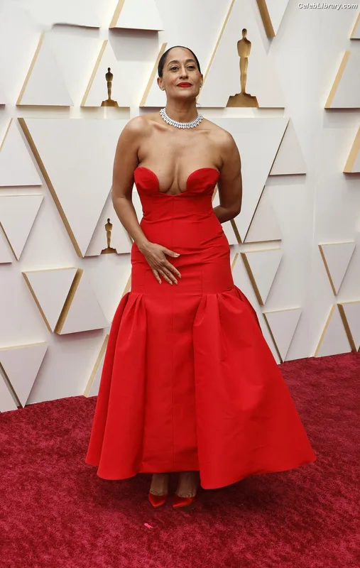 Tracee Ellis Ross photo 24 of 629
