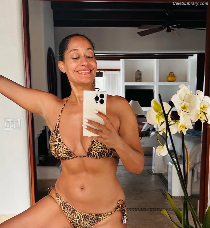 Tracee Ellis Ross photo 13 of 629