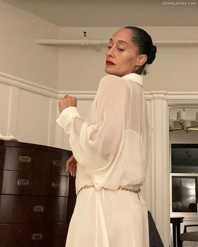 Tracee Ellis Ross photo 5 of 629