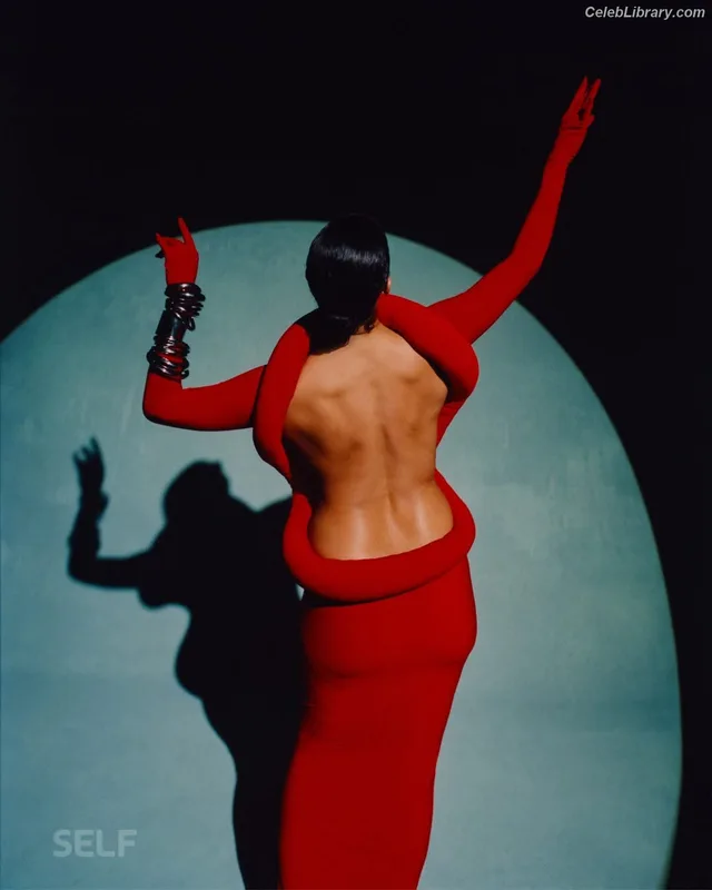 Tracee Ellis Ross photo 14 of 629