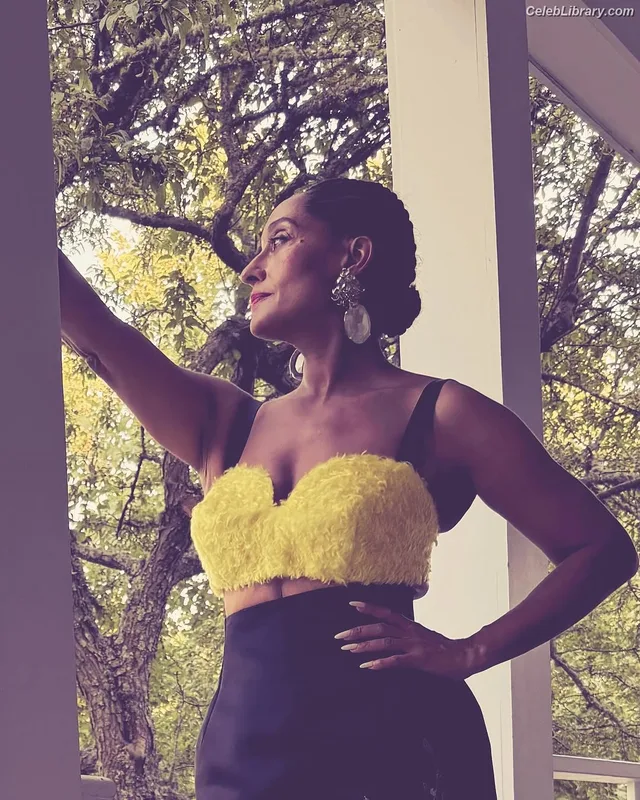 Tracee Ellis Ross photo 15 of 629