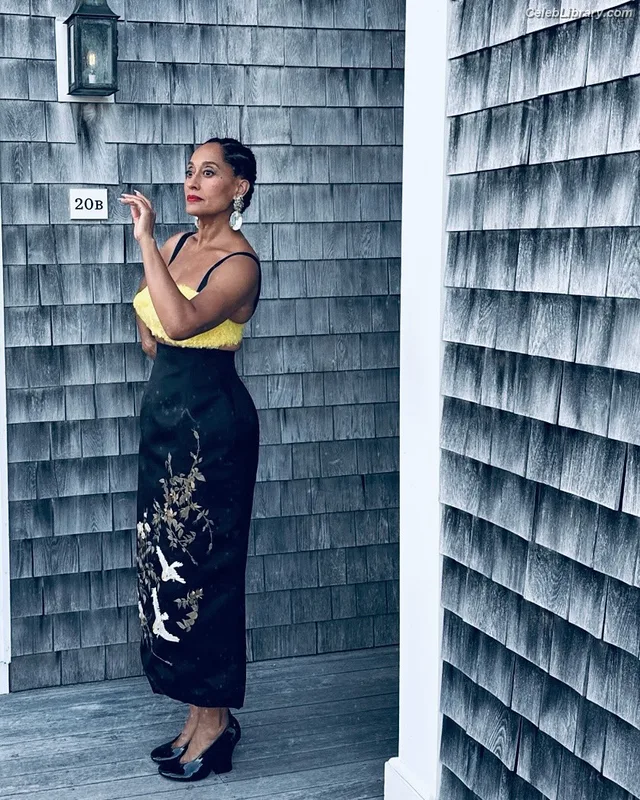 Tracee Ellis Ross photo 17 of 629