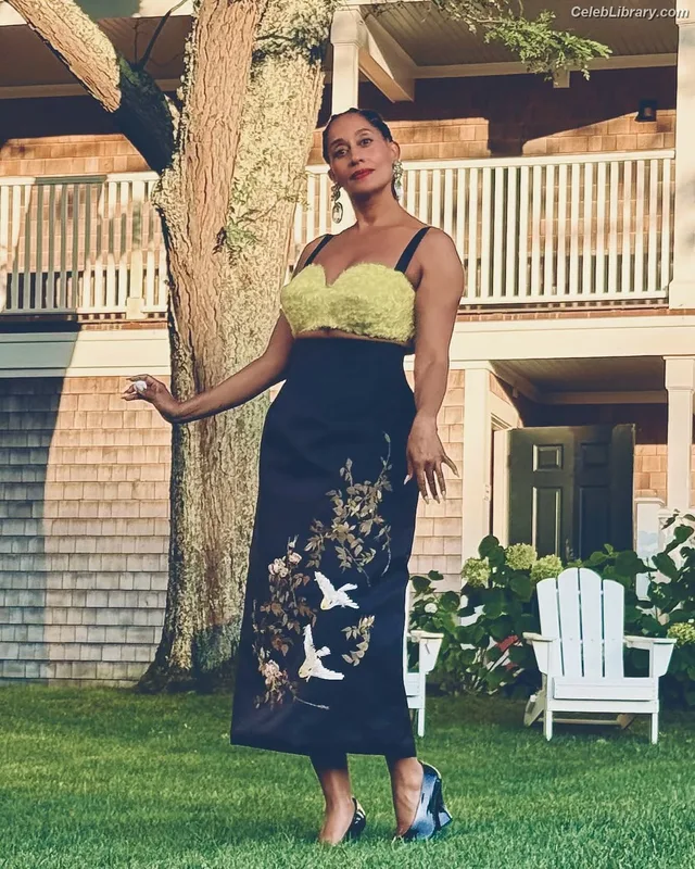 Tracee Ellis Ross photo 19 of 629
