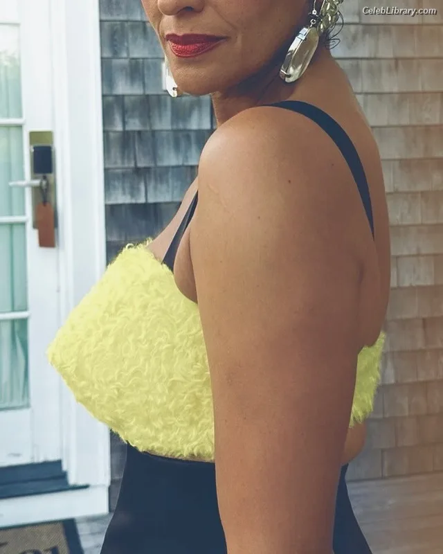 Tracee Ellis Ross photo 20 of 629