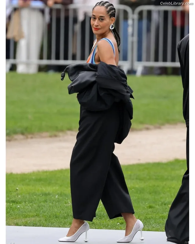 Tracee Ellis Ross photo 17 of 629