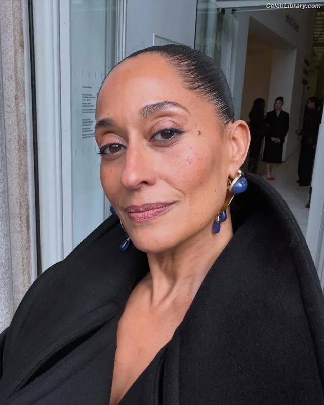 Tracee Ellis Ross photo 10 of 629