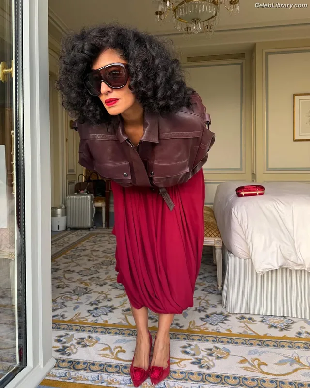 Tracee Ellis Ross photo 14 of 629