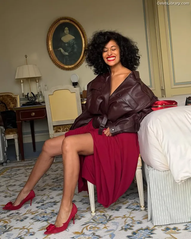 Tracee Ellis Ross photo 16 of 629