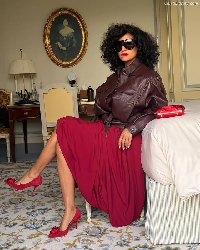 Tracee Ellis Ross photo 18 of 629
