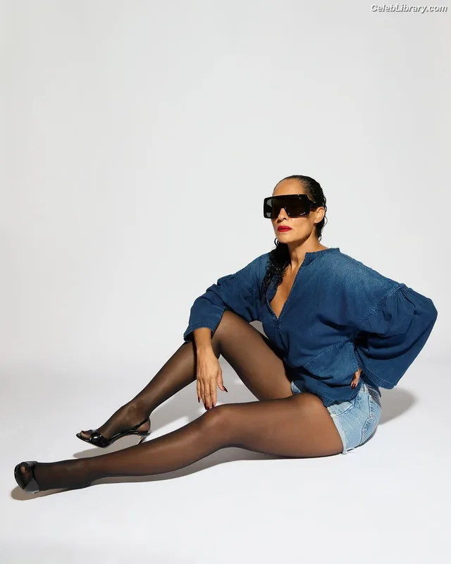 Tracee Ellis Ross photo 23 of 629
