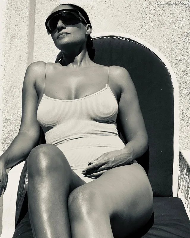 Tracee Ellis Ross photo 10 of 629
