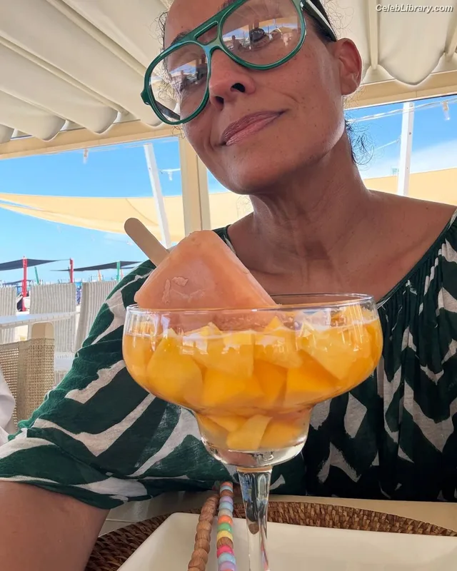 Tracee Ellis Ross photo 6 of 629