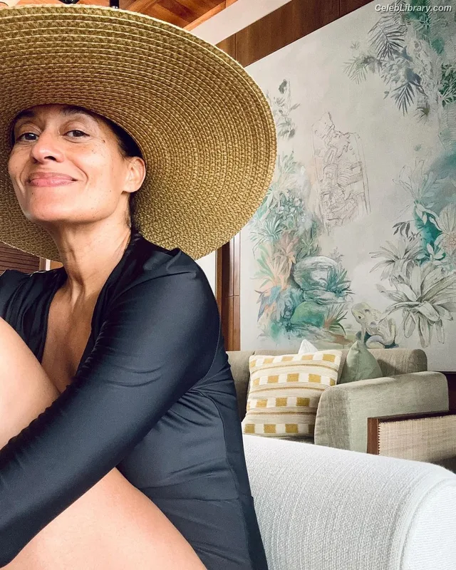 Tracee Ellis Ross photo 10 of 629