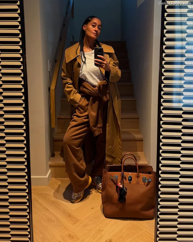 Tracee Ellis Ross photo 19 of 629