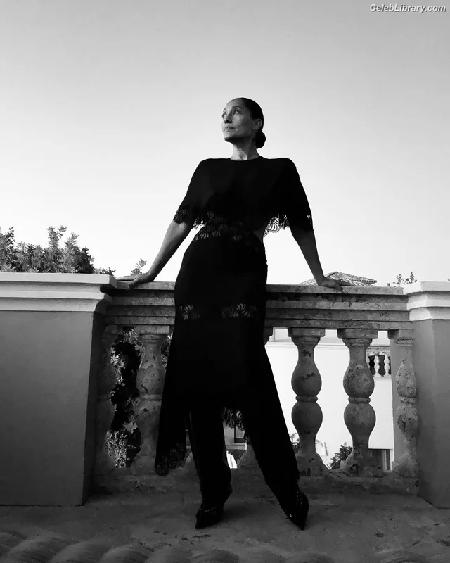 Tracee Ellis Ross photo 2 of 629