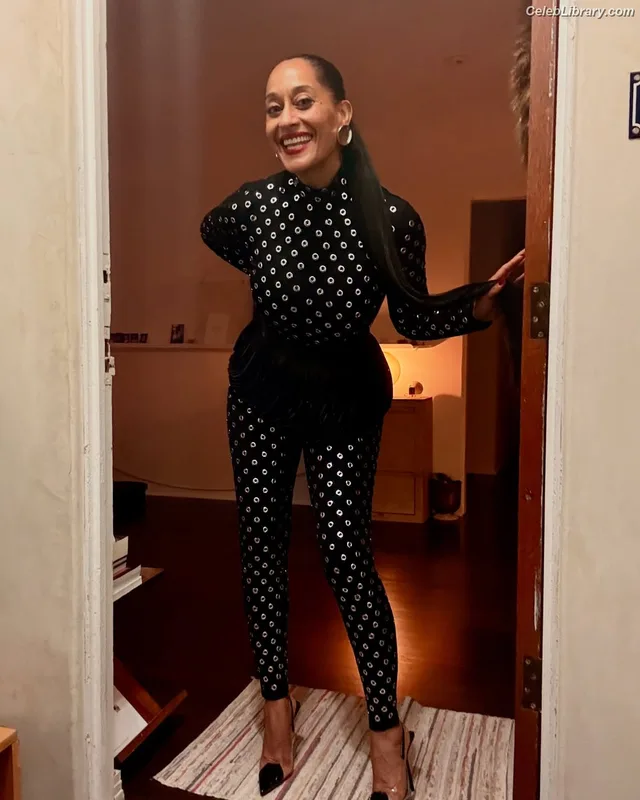 Tracee Ellis Ross photo 16 of 629