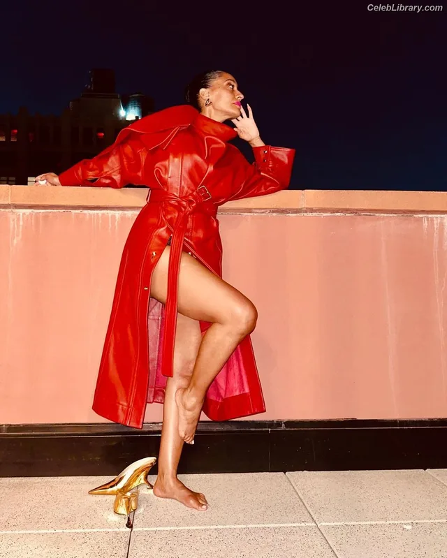 Tracee Ellis Ross photo 22 of 629