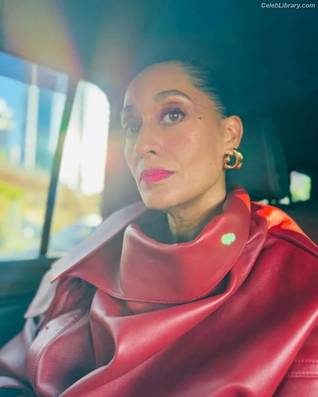 Tracee Ellis Ross photo 24 of 629