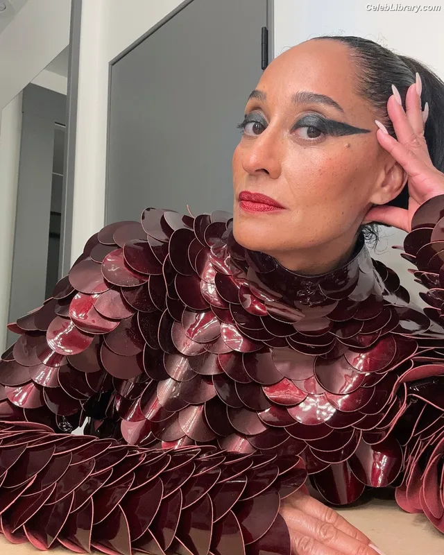 Tracee Ellis Ross photo 9 of 629