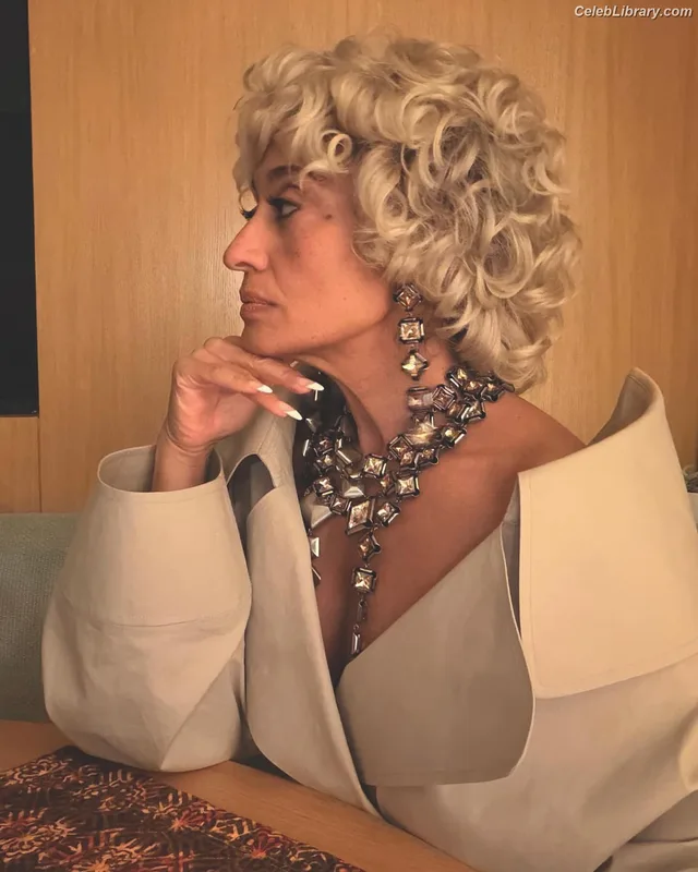 Tracee Ellis Ross photo 6 of 629