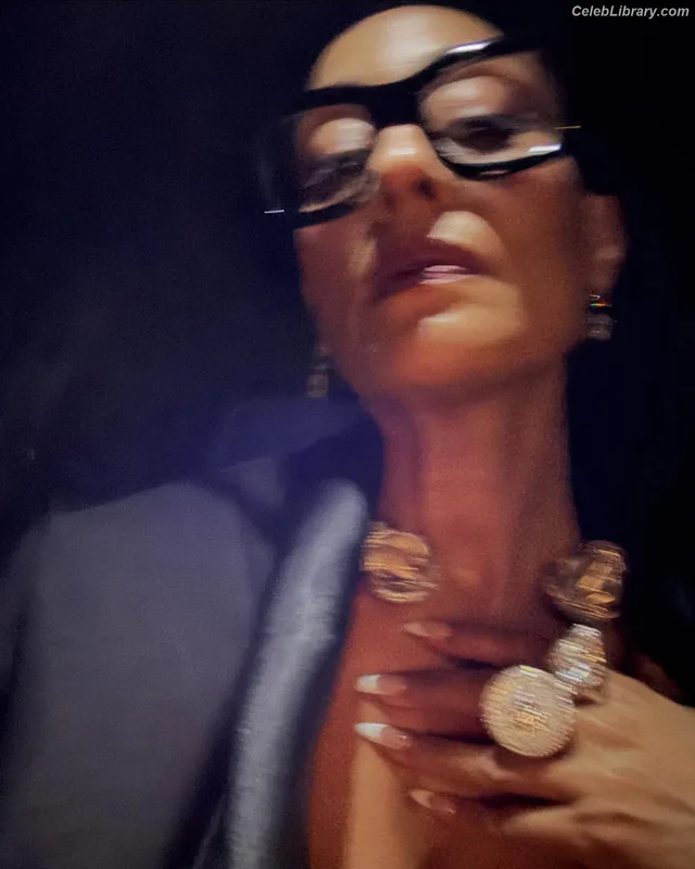 Tracee Ellis Ross photo 14 of 629