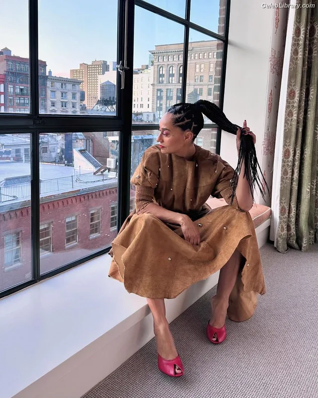 Tracee Ellis Ross photo 24 of 629
