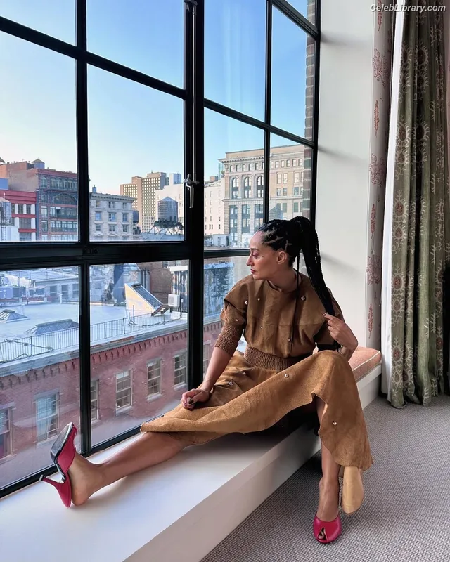 Tracee Ellis Ross photo 6 of 629